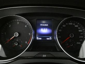 Volkswagen Passat 1.6D picture 9