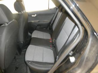 Kia Stonic  picture 24