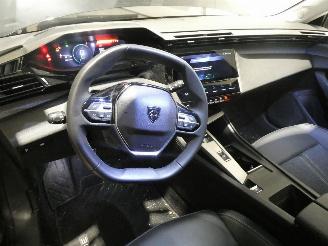 Peugeot 308 III ALLURE picture 13