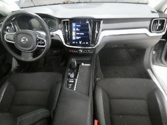 Volvo V-60 CROSS COUNTRY CO picture 17