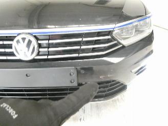 Volkswagen Passat GTE picture 13