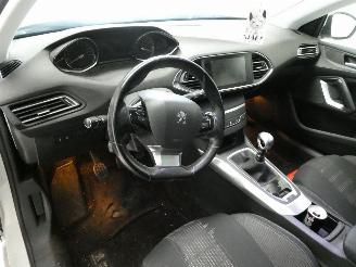 Peugeot 308 FÃ‰LINE picture 18