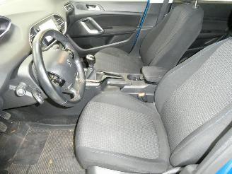 Peugeot 308 BERLINE picture 14