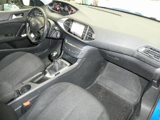 Peugeot 308 BERLINE picture 10