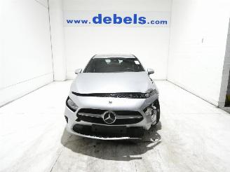Damaged car Mercedes A-klasse A 180 2019/9
