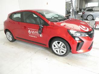 Renault Clio 1.6 E-TECH HYBRYD picture 12