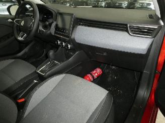 Renault Clio 1.6 E-TECH HYBRYD picture 13