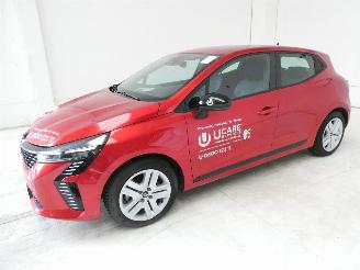 Renault Clio 1.6 E-TECH HYBRYD picture 3