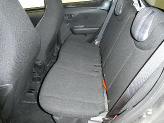 Peugeot 108 STYLE picture 23