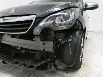 Peugeot 108 STYLE picture 16