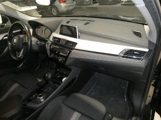 BMW X2 SDRIVE18I picture 16