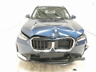 BMW X1 SDRIVE18I picture 2