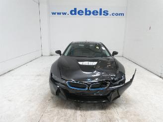 skadebil auto BMW i8  2016/6