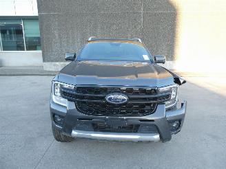 krockskadad bil bedrijf Ford Ranger 2.0D WILDTRAK 2024/6