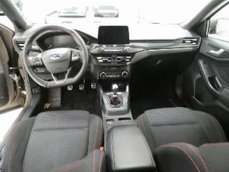 Ford Focus ST-LINE X picture 22