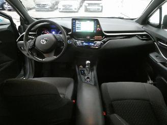 Toyota C-HR  picture 16