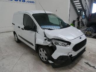 Ford Transit COURIER TREN picture 8