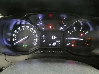 Citroën C3 III FEEL picture 16