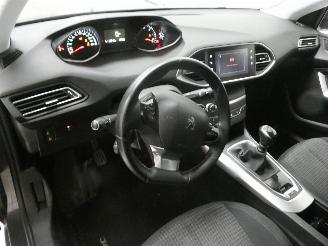 Peugeot 308 1.5D II STYLE picture 17