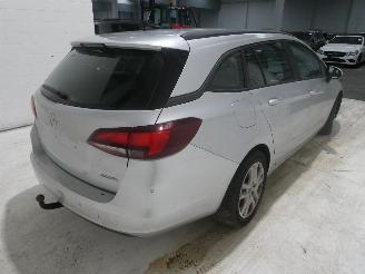 Opel Astra 1.6D  EDITION picture 14