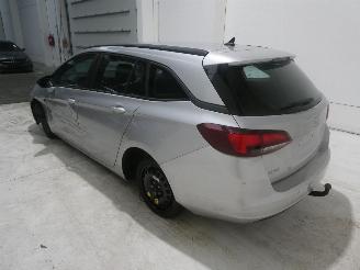 Opel Astra 1.6D  EDITION picture 11