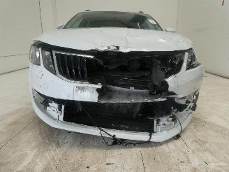 Skoda Octavia AMBITION picture 3