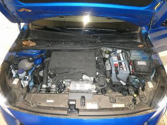 Peugeot 208 II ALLURE picture 26