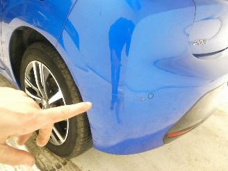 Peugeot 208 II ALLURE picture 11