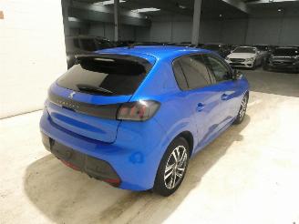 Peugeot 208 II ALLURE picture 13