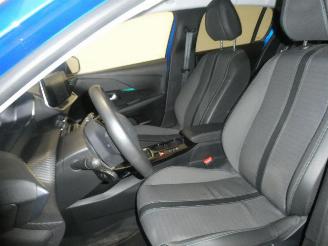 Peugeot 208 II ALLURE picture 22