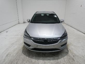 Opel Astra EDITION picture 2