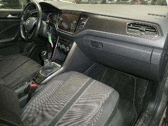 Volkswagen T-Roc 1.0 TSI picture 13