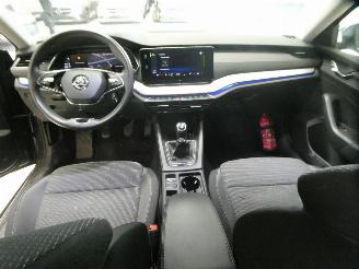 Skoda Octavia 1.0 AMBITION picture 16