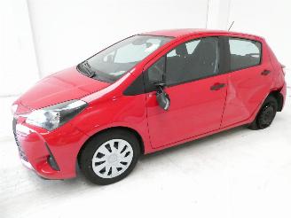 Toyota Yaris 1.0 picture 4
