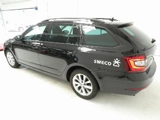 Skoda Octavia 1.0 picture 5