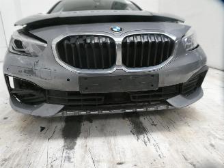 BMW 1-serie HATCH 1.5D picture 6