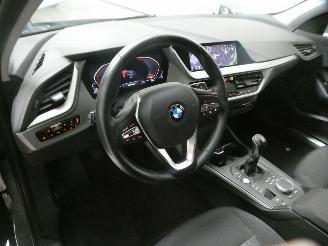 BMW 1-serie HATCH 1.5D picture 22