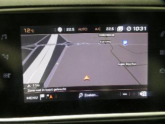 Peugeot 308 II SW STYLE picture 14