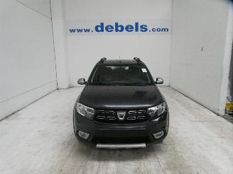 krockskadad bil auto Dacia Sandero BS RAINBOW 2019/2