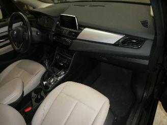 BMW 2-serie 1.5D 216D picture 11