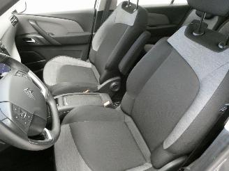 Citroën C4-picasso 1.2 picture 22