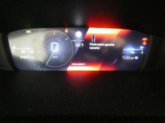 Peugeot 308 III ACTIVE PACK picture 20