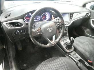 Opel Astra 1.6D EDITION picture 18