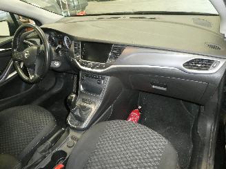 Opel Astra 1.6D EDITION picture 15
