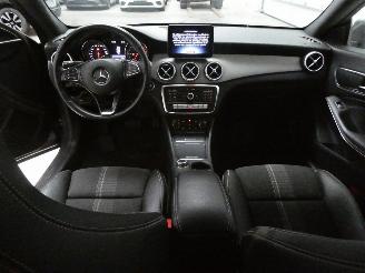 Mercedes Cla-klasse 200 D picture 20