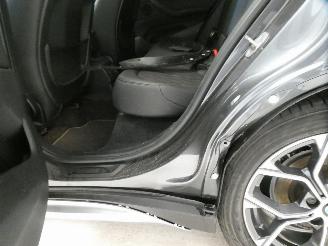 BMW X1 SDRIVE18I picture 9