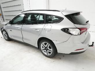 Ford Focus 1.0 HYBRIDE TREND picture 7