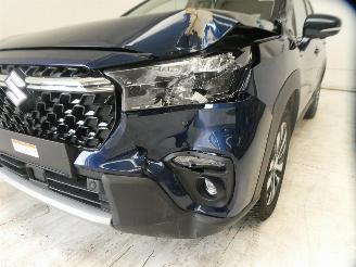 Suzuki SX4 S-CROSS picture 4