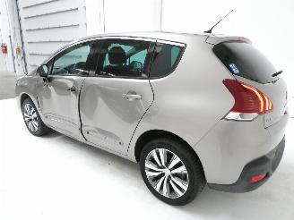 Peugeot 3008 1.2 picture 6