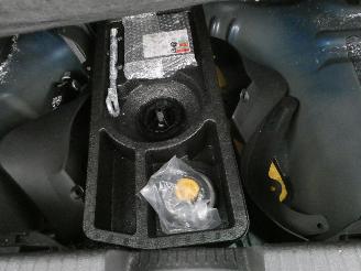 Opel Crossland X/ picture 18